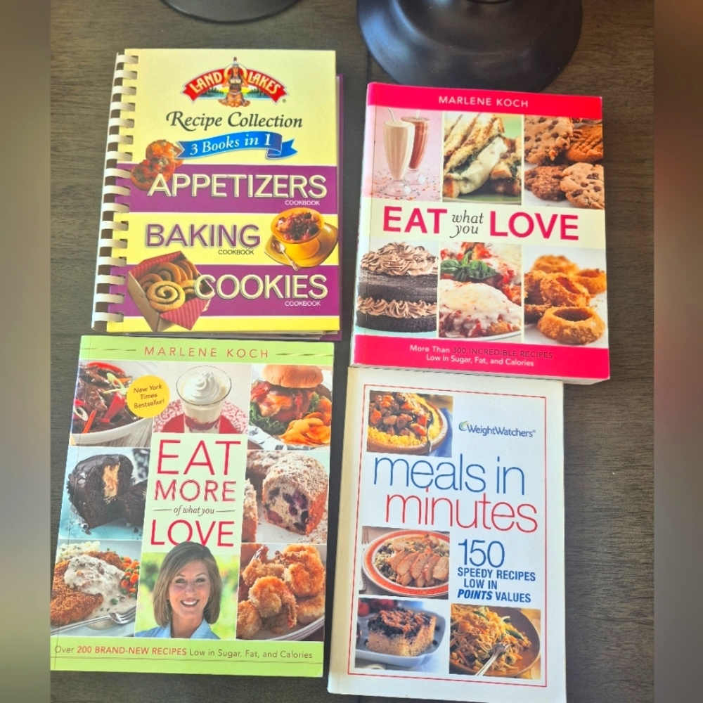 Cookbook Collector Set Of 4 What You Love To Quick & Easy Minute Meals Desserts